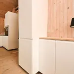 Majbo